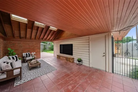 5002 Leafy Hollow Court Houston TX 77018