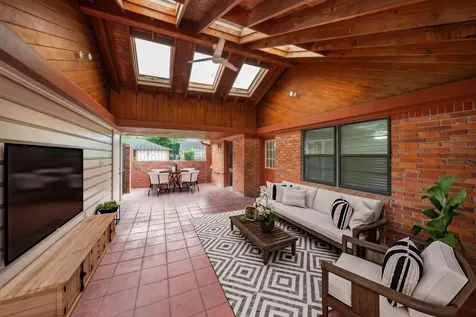 5002 Leafy Hollow Court Houston TX 77018