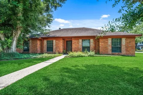5002 Leafy Hollow Court Houston TX 77018