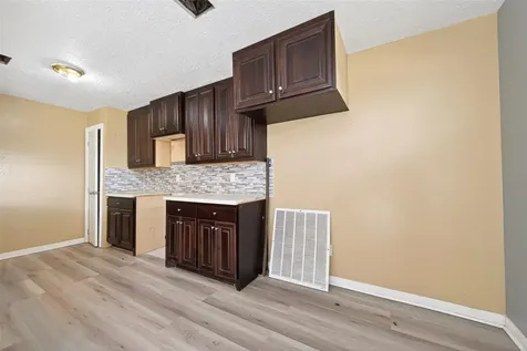 8006 White Swan Drive Humble TX 77396