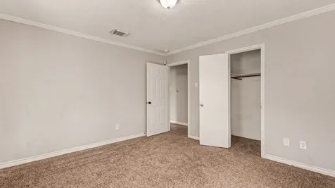2067 SE Shadow Rock Drive Houston TX 77339