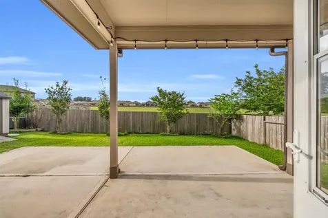 40227 S Hill Pass Magnolia TX 77354