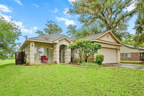 351 Cattle Drive Trail Angleton TX 77515