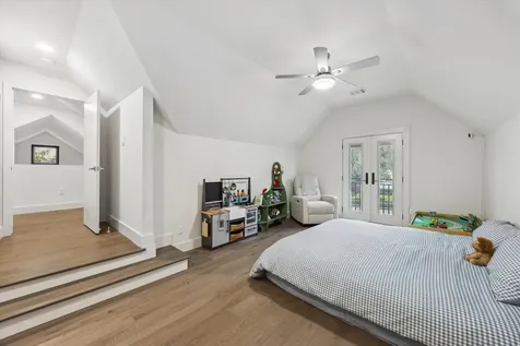 6348 Vanderbilt Street West University Place TX 77005