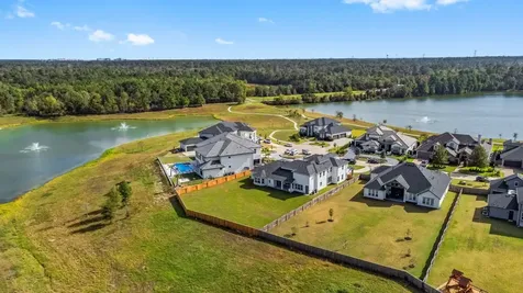 23315 Vista De Tres Lagos Drive Spring TX 77389