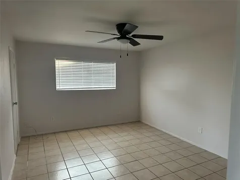 228 Austin Street Angleton TX 77515