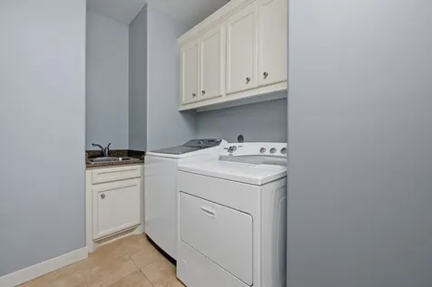 2419 Driscoll Street Houston TX 77019