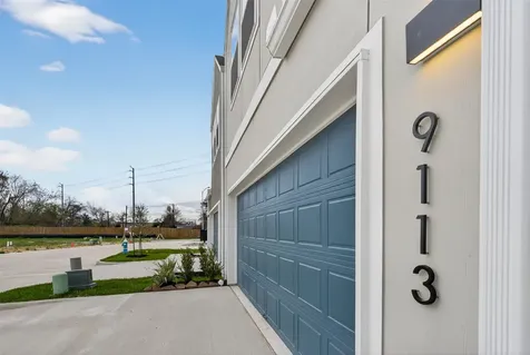 9115 Highland Northern Way Houston TX 77088
