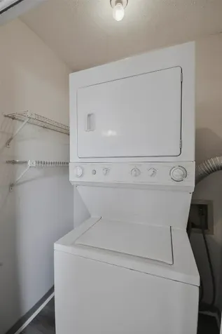 12905 Woodforest Boulevard 607 Houston TX 77015
