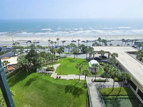 5220 Seawall Boulevard 1130c Galveston TX 77551