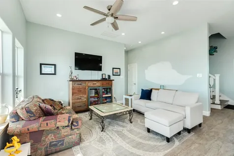 22224 Kennedy Drive Galveston TX 77554