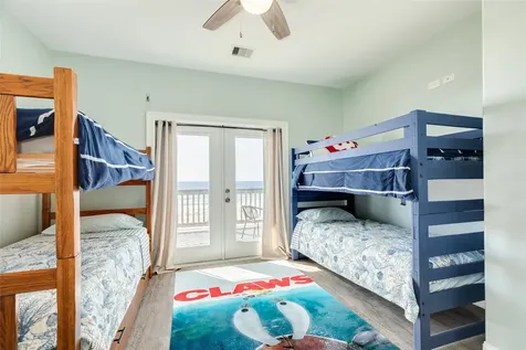 22224 Kennedy Drive Galveston TX 77554