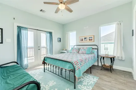 22224 Kennedy Drive Galveston TX 77554