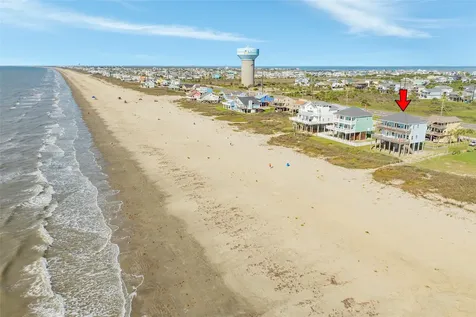 22224 Kennedy Drive Galveston TX 77554