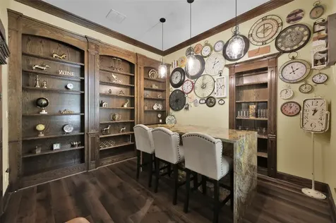 95 S Shimmering Aspen Circle Spring TX 77389
