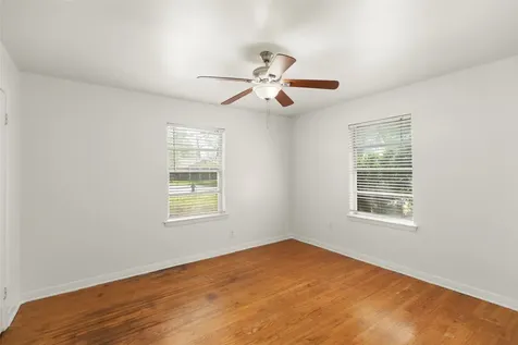 2015 Wycliffe Drive Houston TX 77043