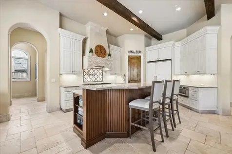 107 Willowend Drive Hunters Creek Village TX 77024