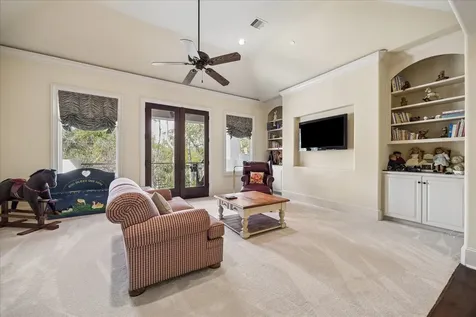 107 Willowend Drive Hunters Creek Village TX 77024