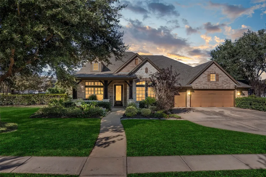 5327 W Farm Way Fulshear TX 77441