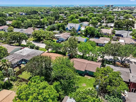 126 Bonita Avenue Galveston TX 77550