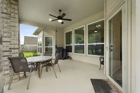 16533 Aransas Street Conroe TX 77303