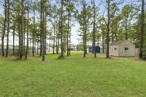 16533 Aransas Street Conroe TX 77303