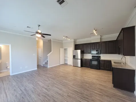 7486 Woo Street Pearland TX 77584