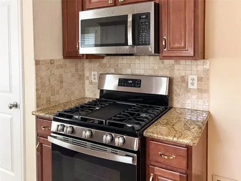 29219 Waltham Street Spring TX 77386