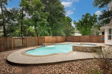 203 S Brooksedge Circle The Woodlands TX 77382
