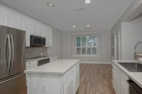 203 S Brooksedge Circle The Woodlands TX 77382