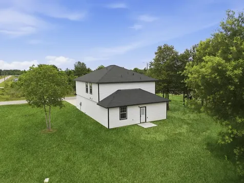 1544 County Road 3548 Cleveland TX 77327
