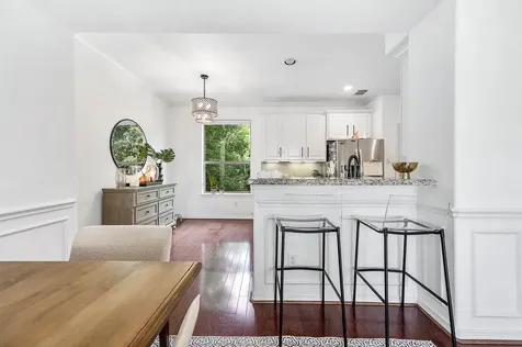 4318 Childress Street Houston TX 77005