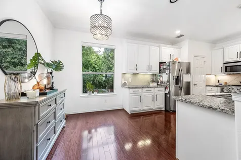 4318 Childress Street Houston TX 77005