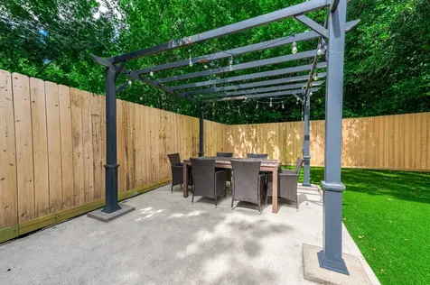 4318 Childress Street Houston TX 77005