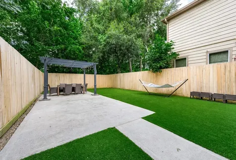 4318 Childress Street Houston TX 77005