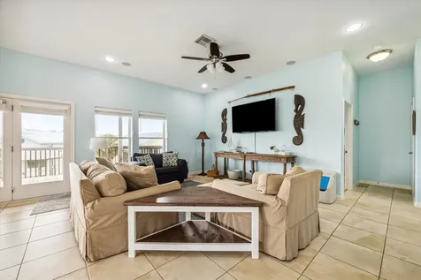 4015 Warchest Court Galveston TX 77554