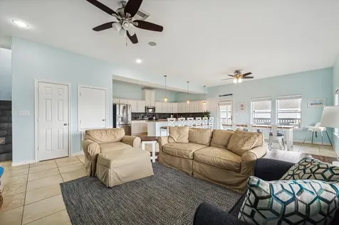 4015 Warchest Court Galveston TX 77554