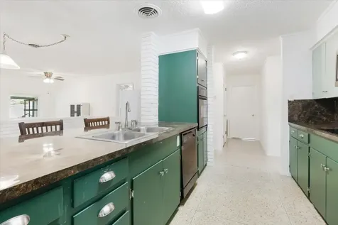 3224 Patricia Lane Pearland TX 77581
