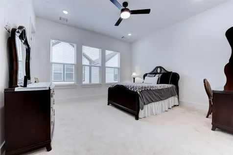 861 Fisher Street G Houston TX 77018