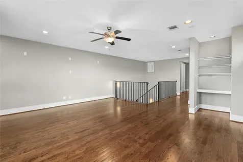1605 Knox Street B Houston TX 77007