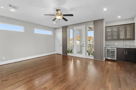 1605 Knox Street B Houston TX 77007