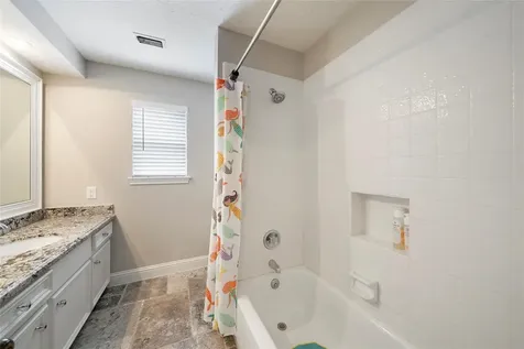 11530 Wickhollow Lane Houston TX 77043