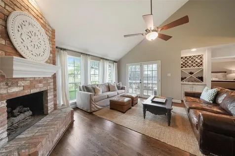 11530 Wickhollow Lane Houston TX 77043