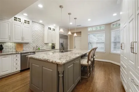 11530 Wickhollow Lane Houston TX 77043