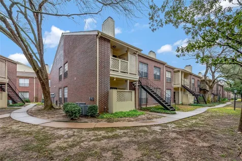 8055 Cambridge Street 43 Houston TX 77054