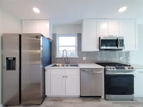 10607 Carlota Court Houston TX 77096