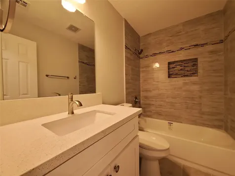 10607 Carlota Court Houston TX 77096