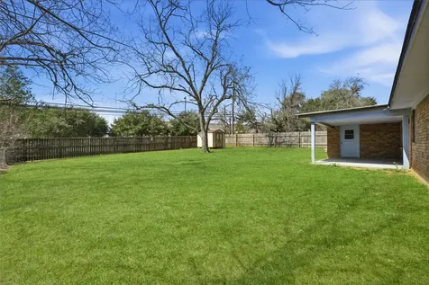 2412 Airline Drive Brenham TX 77833