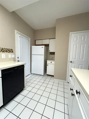 2910 Grants Lake Boulevard 1303 Sugar Land TX 77479