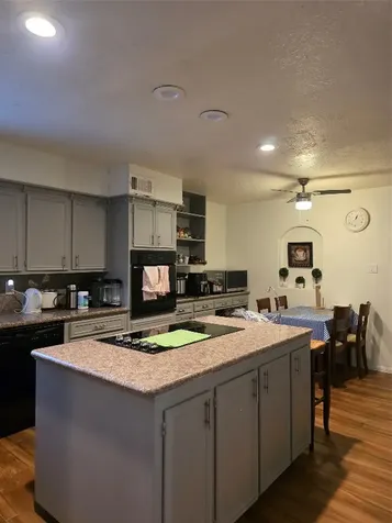 10727 Kitty Brook Drive Houston TX 77071